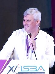 Vadim Kotelnikov (VadiK) inspirational speaker business trainer,